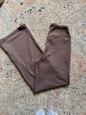 Women’s Relaxed-Fit Wide Leg Legging’s in Brown